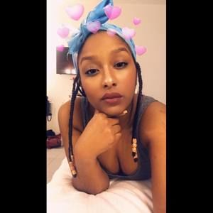 Meet your Posher, Loreal